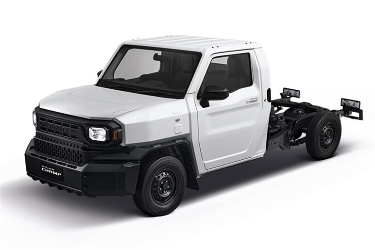 トヨタが予告する安価な「ミニランクル」の正体とは？ EV説や商用車ベース説、開発延期説まで浮上