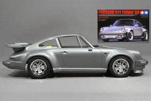 最良の組み合わせで最高の作品に！タミヤ＋フジミで作る「ポルシェ911ターボ」第1回【CARSMEETモデルカー倶楽部】