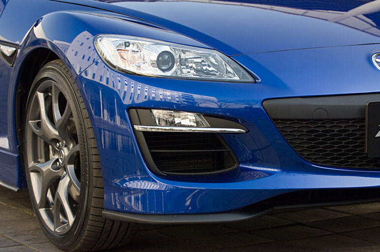 RX-8 MCで新デザインに 新グレード、タイプRSも