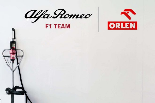 アルファロメオf1 チーム名変更を正式に発表 F1チーム を名称に追加 新ロゴも披露 Autosport Web 自動車情報サイト 新車 中古車 Carview