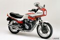 80年代の“中免で乗れる4気筒”ブーム 最後発でライバルを圧倒 大ヒットモデルとなったホンダ「CBX400F」は 何がどう凄かった？【昭和の名車】