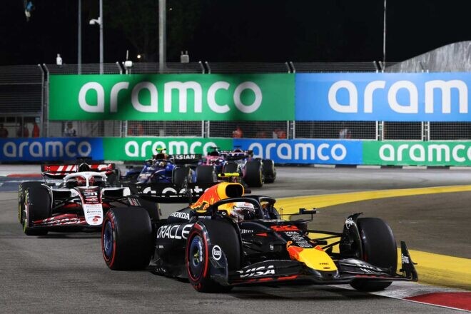 1周目の走りに期待してソフトを選択も「行き場を失った」12位まで追い上げたロングランは大幅改善【角田裕毅F1第18戦分析】