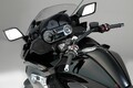 量産市販バイクでは稀な直6エンジン搭載　BMWが「K1600B」の価格改定を発表