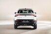 スタイリングとパフォーマンスを両立したSUV!! 最大265マイルを走行できる新型BEV トヨタが英国市場で「アーバンクルーザー」の詳細を公開
