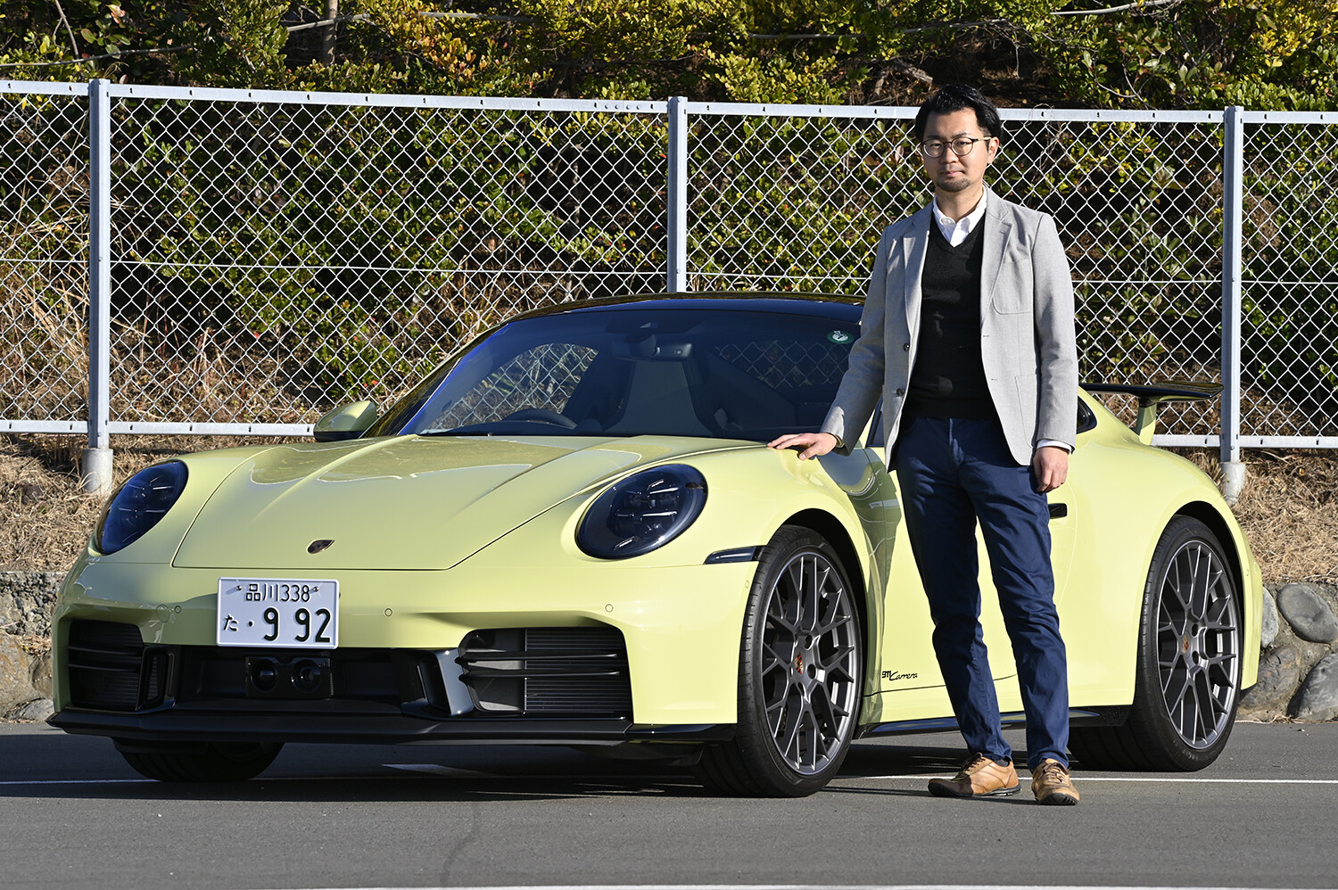 【試乗】贅沢にもシボレー・コルベットとポルシェ911を比較試乗！　圧倒的な「走りの質」のなかで守られる伝統とは