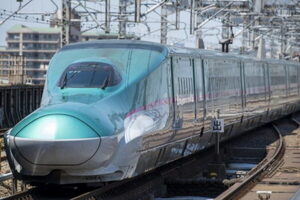 工事が進む「ポツンと新幹線駅」を上空から捉えた画像が公開！   何もない “牧歌的な風景”を売りにした閑散駅に!?
