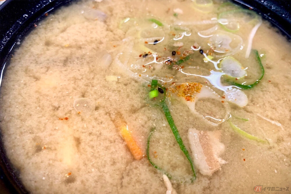 東北道の玄関口 蓮田sa で朝食に最適なメニューを探したら豚汁定食に落ち着いた バイクで行く高速道路グルメ バイクのニュース 自動車情報サイト 新車 中古車 Carview