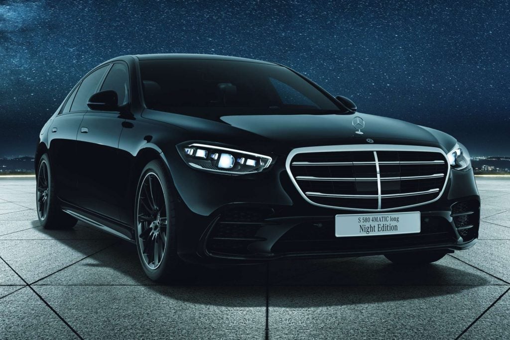 メルセデス・ベンツ「Sクラス」艶やかな威厳をまとう、漆黒の