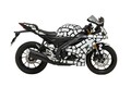 ヤマハ × エリック・ヘイズのコラボTシャツ「HAZE YZF-R7 TEE 2025」の販売がスタート！（動画あり）