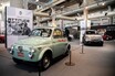 アバルト創立70周年の記念限定車「アバルト695セッタンタ・アニヴェルサーリオ」発表！　日本には200台導入