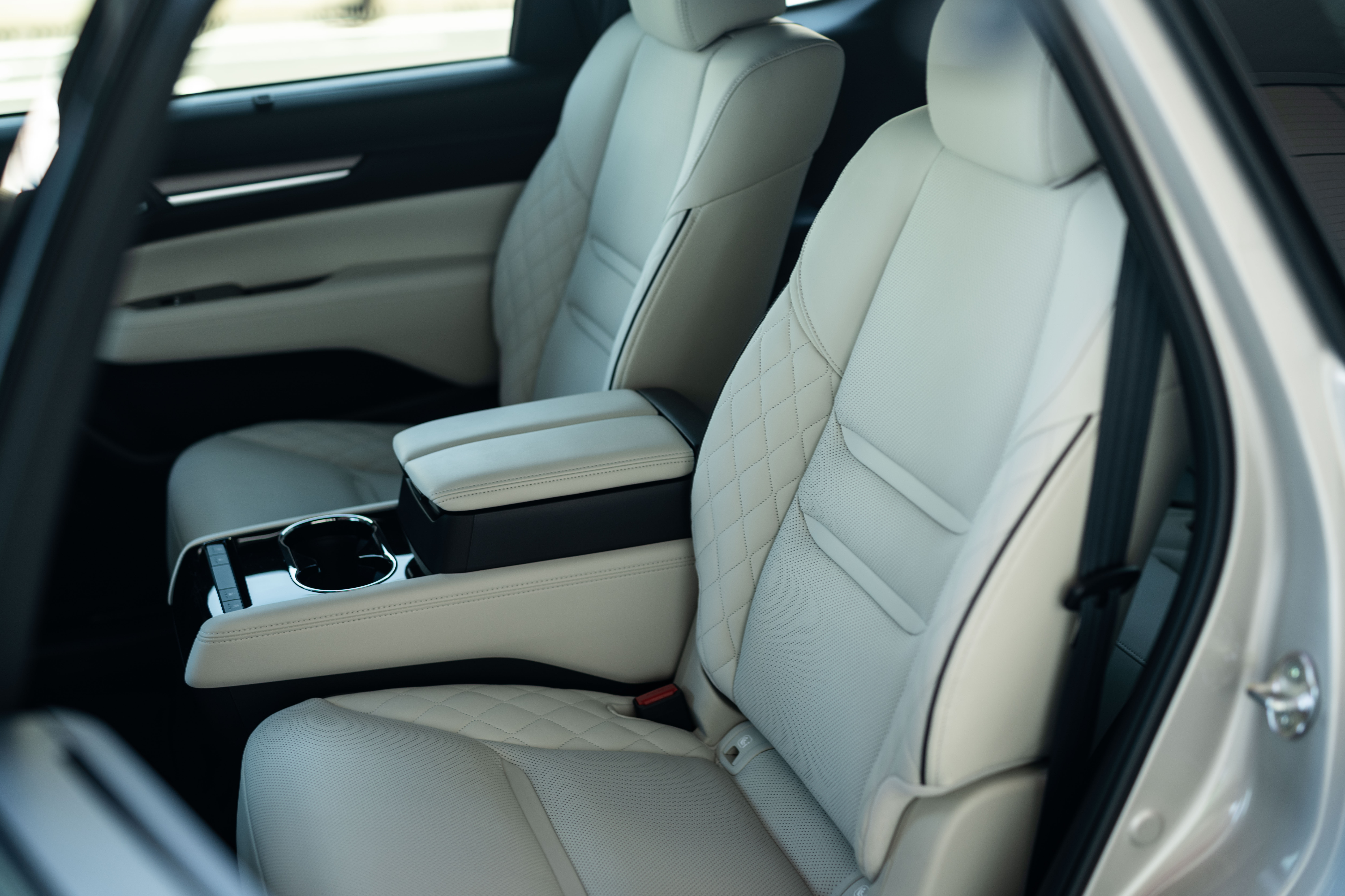 マツダの 最高級車 とは 新型cx 8エクスクルーシブ モード試乗記 Gq Japan 自動車情報サイト 新車 中古車 Carview
