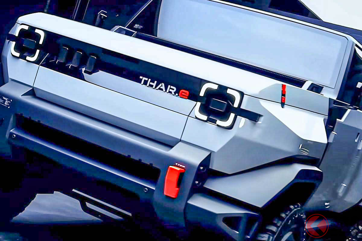 「えっ…!?」超カッコイイ 新型「カックカクSUV」初公開！ 角目＆激ゴツボディの「本格SUV“後継機」か？ 新型「Vision Thar.e」印で発表