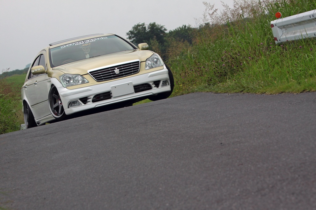 暴れん坊セダンに生まれ変わったgrs1クラウン 2jz ゲトラグ6速mtの最強コンビで勝負 Web Option の写真 10ページ目 自動車情報サイト 新車 中古車 Carview