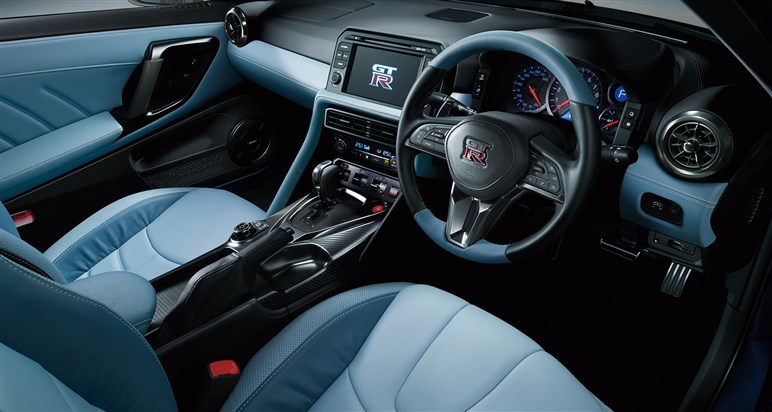 【生産終了】18年の歴史に幕を下ろした日産「GT-R」。延命できなかった悲しい事情と、次期型の姿とは？