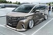 200台以上のカスタマイズされたワゴン・ミニバン・SUV・ハイエースが会場を埋め尽くす！　富士スピードウェイで「スーパーカーニバルリアル・イースト」を初開催