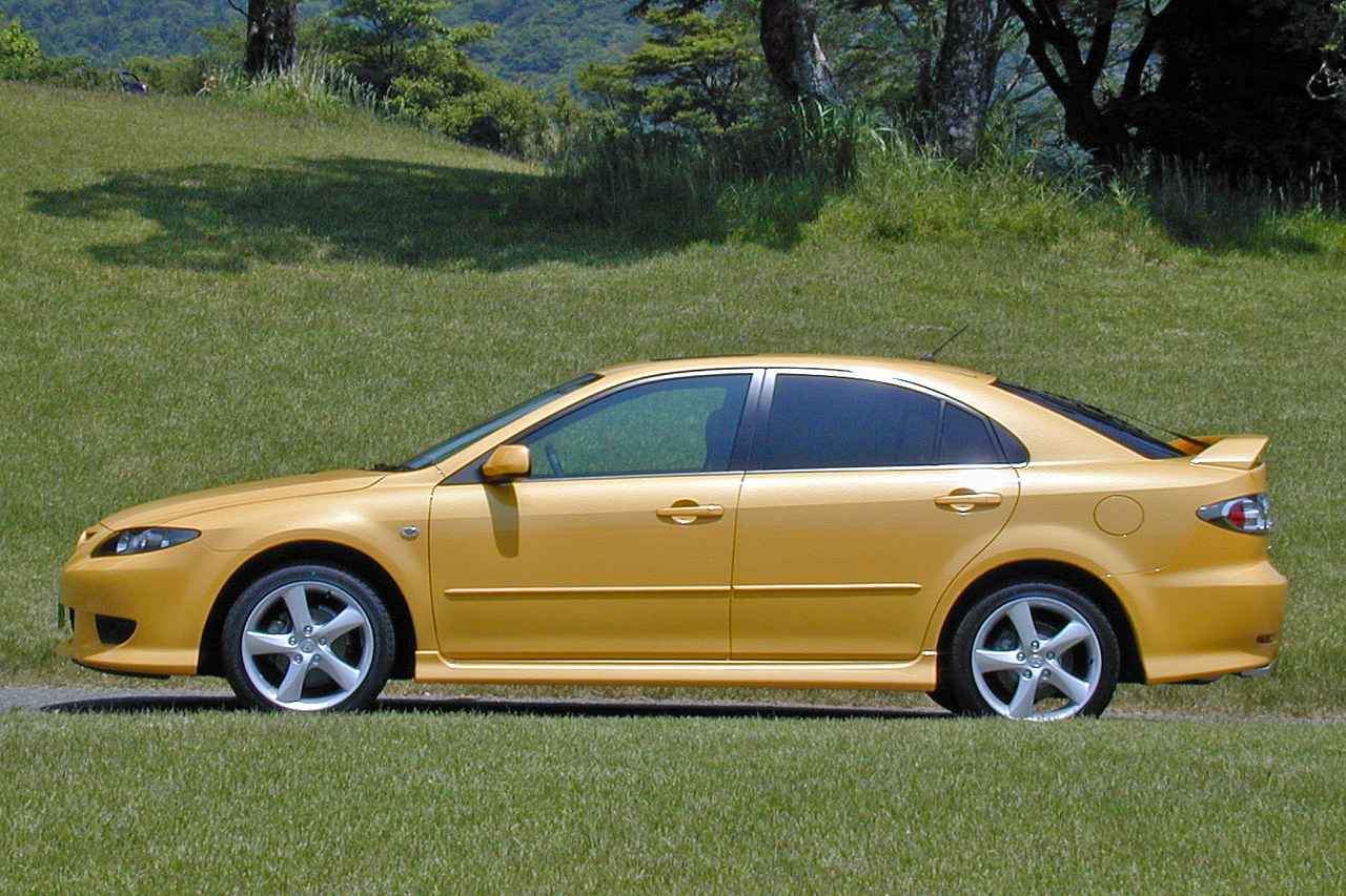 懐かしの国産車 32 マツダ アテンザは3つのボディバリエーションでヨーロッパのライバルと真っ向勝負 Webモーターマガジン 自動車情報サイト 新車 中古車 Carview