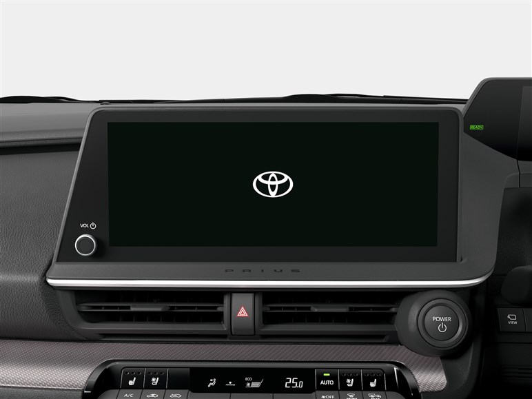 新型プリウス発売。2.0Lは196PSで28.6km/L、価格は320から