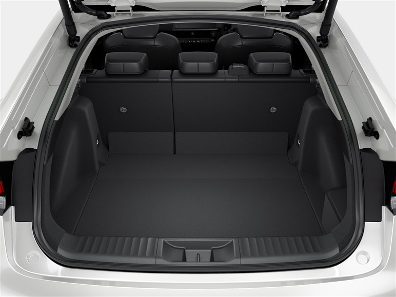 新型プリウス発売。2.0Lは196PSで28.6km/L、価格は320から