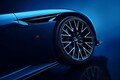 究極のスーパーツアラーの座に君臨！アストンマーティンが700psのハイパフォーマンスカー「DB12 S」を発表