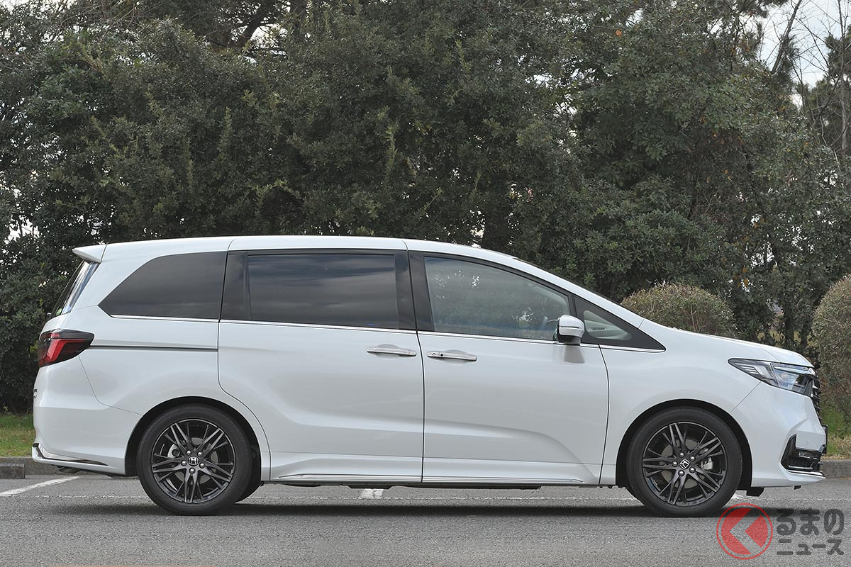 ホンダ 新型 オデッセイ を発表 3色設定の高級7人乗りミニバン 価格は約750万円 マレーシアに投入 くるまのニュース 自動車情報サイト 新車 中古車 Carview