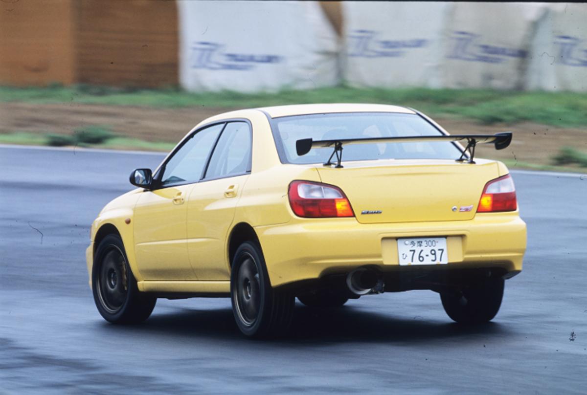 軽トラの 青いサンバー まで新車を上まわる中古価格 コロナ禍でも下落しない恐るべきスバル限定車の人気っぷり Web Cartop 自動車情報サイト 新車 中古車 Carview