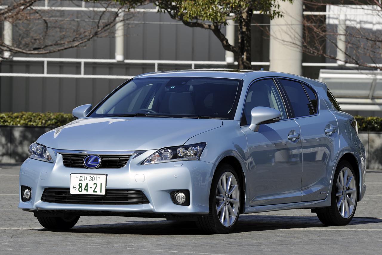 試乗 レクサス Ct0hの ハッチバックの中ではピカイチ だった性能とは 10年ひと昔の新車 Webモーターマガジン 自動車情報サイト 新車 中古車 Carview
