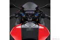 ホンダ「CBR150R」新型公開 スポーティさを向上した軽二輪スーパースポーツ