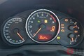 運転中に「青いイカ」や「光るカメ」が出現!? 見慣れない「謎の警告灯」はどんな意味？ 知らずに走り続けるのはNG！