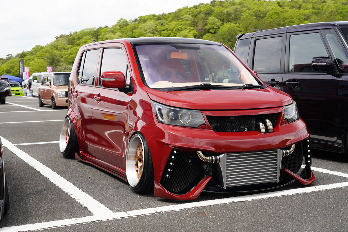 なんと総額800万円オーバー！　究極スタイルを目指すワゴンRスティングレーに圧倒されっぱなし【KING OF K-CAR MEETING】