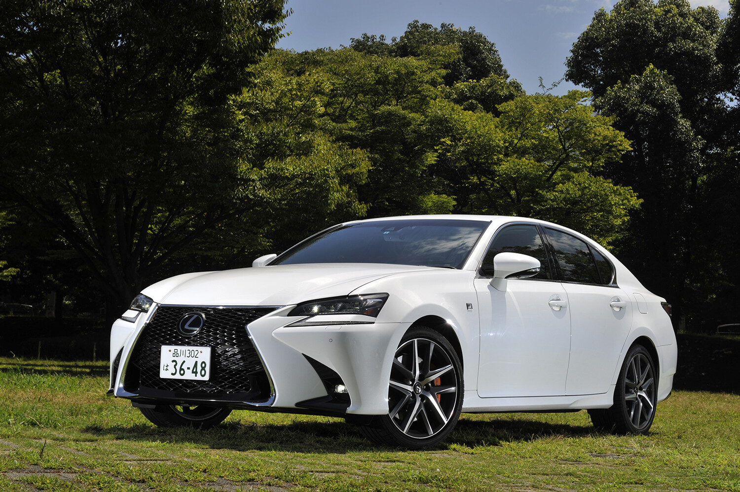 一時代を駆け抜けたスポーツセダン！ レクサスGS350について詳しく解説