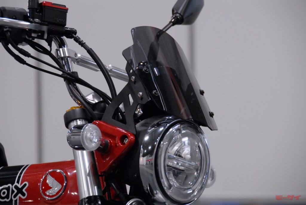 7月発売ホンダ ダックス125 納車と同時にカスタム可能 キタコ Sp武川 ホンダ純正から走りや実用性も高めるパーツが早速登場 モーサイ 自動車情報サイト 新車 中古車 Carview