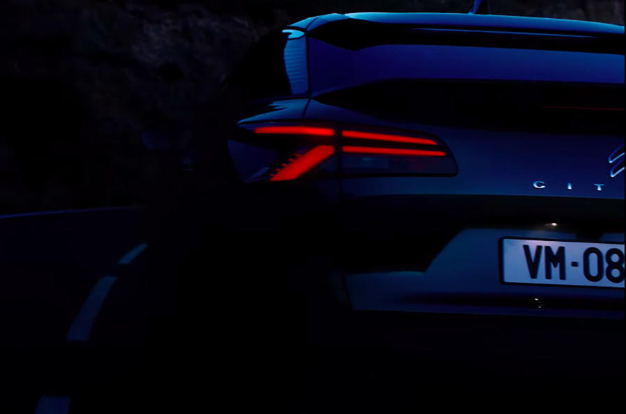 新たなフラッグシップモデル シトロエンの新型車 4月12日公開予定 セダンとsuvの融合 Autocar Japan 自動車情報サイト 新車 中古車 Carview