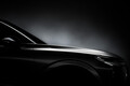 待望の新型「Q3」の全体像がついに見える…かも？ アウディが登場を予告して一部を公開！