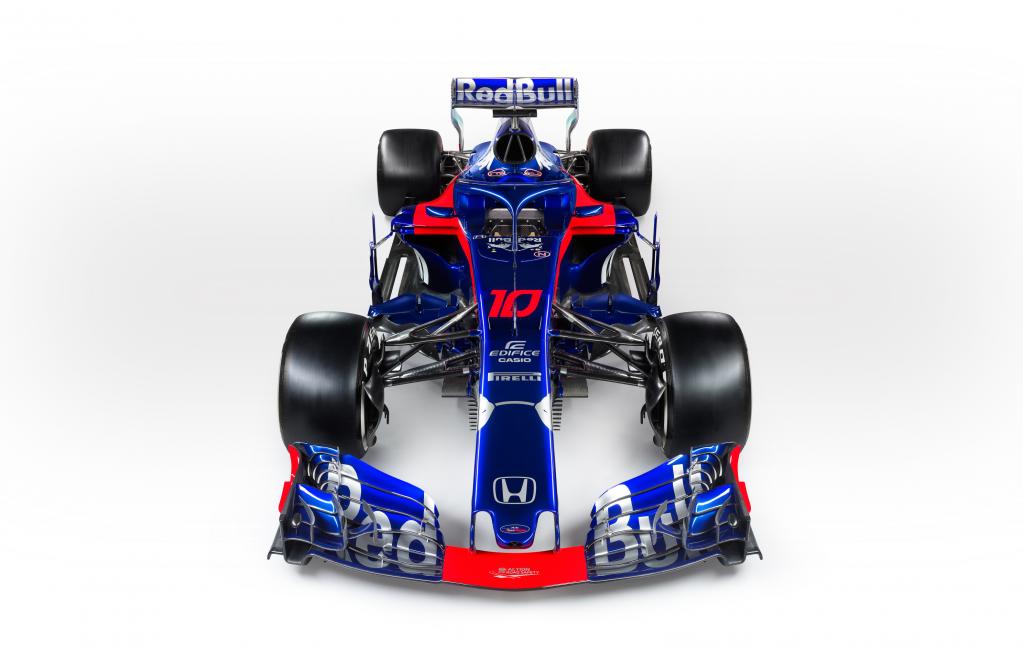 開幕まであと3週間 今年は期待したいホンダf1 Red Bull Toro Rosso Honda 新型マシン Str13 を公開 Motorfan 自動車情報サイト 新車 中古車 Carview