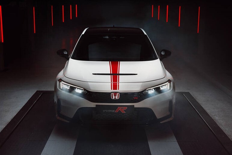 「シビック タイプR」欧州で生産終了、ホンダが語った「タイプRはEVでも成立する」理由とは