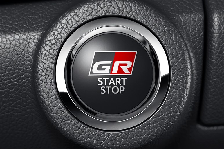 【予想CG公開】トヨタ「ハイラックス」次期型はPHEV初採用？ GA-Fプラットフォームで進化