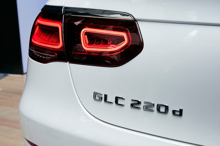 メルセデス、最多販売SUVのGLC/GLCクーペをマイナーチェンジ。価格は690から