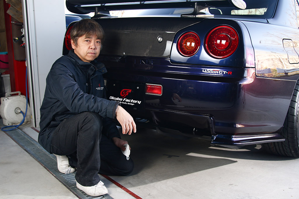 R34の4ドアgt Rを量産するショップがある 拘りすぎのコンプリート仕様に迫る Web Option 自動車情報サイト 新車 中古車 Carview