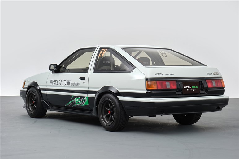 さすが本家の完成度！ 名車「AE86」＝レビトレをEVと水素車にトヨタが魔改造