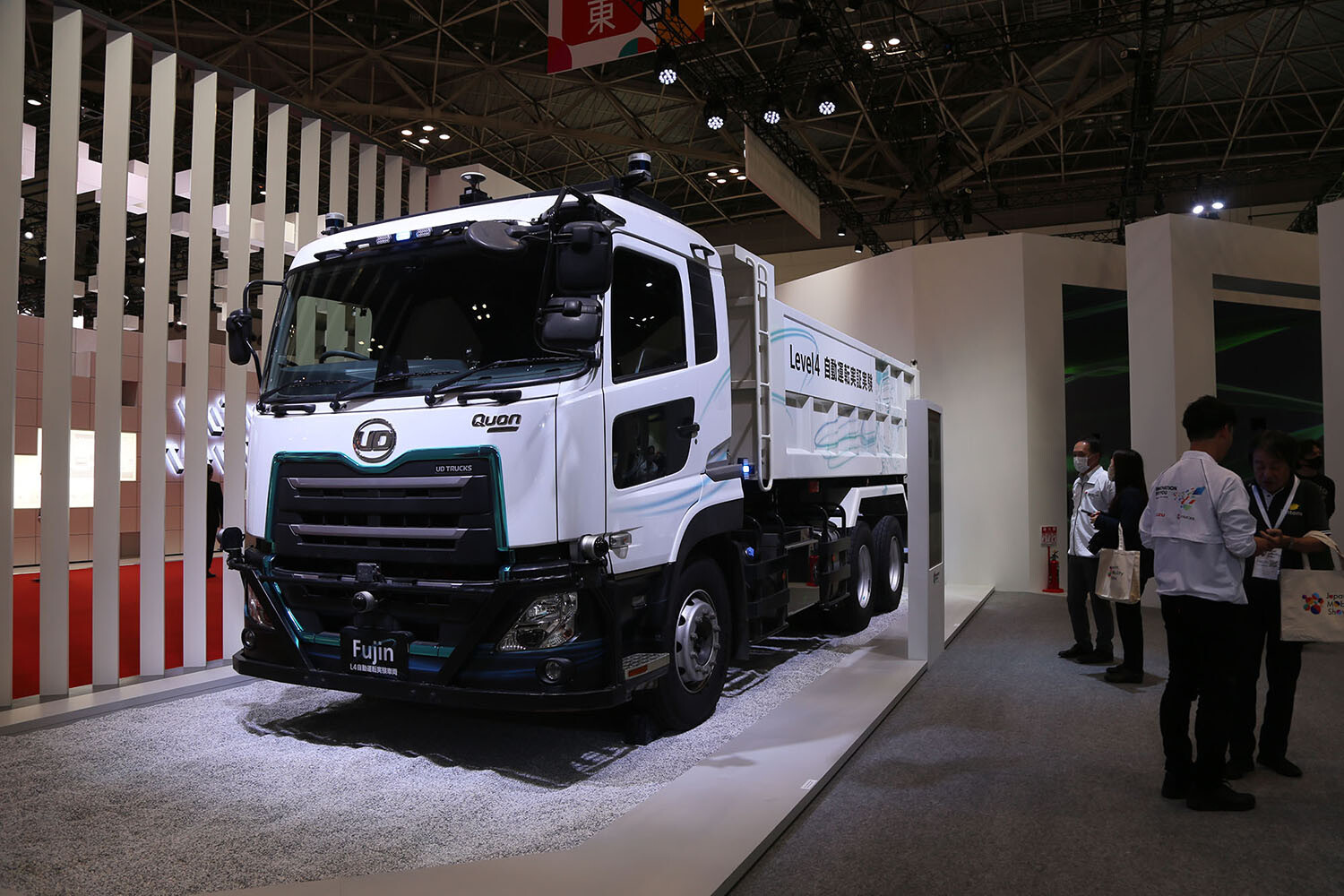 無人運転へのカウントダウン！　UDトラックスがすでに実験稼働している「レベル４自動運転トラック」を公開