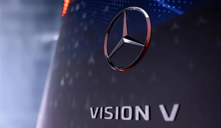 【Vの上位互換】メルセデスが新型「VLE」「VLS」で高級ミニバンの基準を変える？ 1000kmテストで見せたその実力は