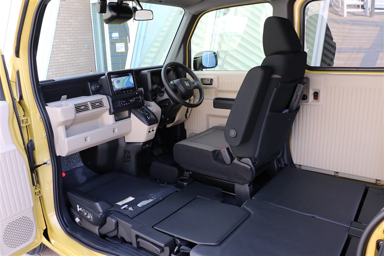 【本当に商用？】エンジン車の倍よく出来てる「Nバンe:」は“おひとり様”のハンディをはねのけるか