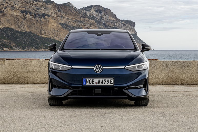 最高傑作のEV。「ID.7」は900超えだが久しぶりにVWらしい良さがあふれている！