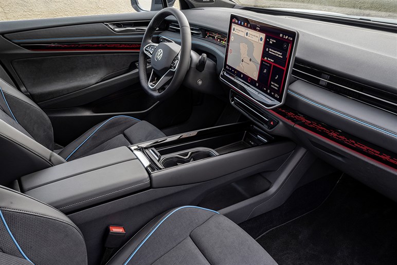 最高傑作のEV。「ID.7」は900超えだが久しぶりにVWらしい良さがあふれている！