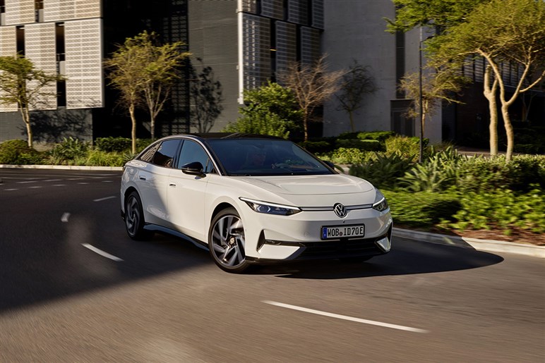 最高傑作のEV。「ID.7」は900超えだが久しぶりにVWらしい良さがあふれている！