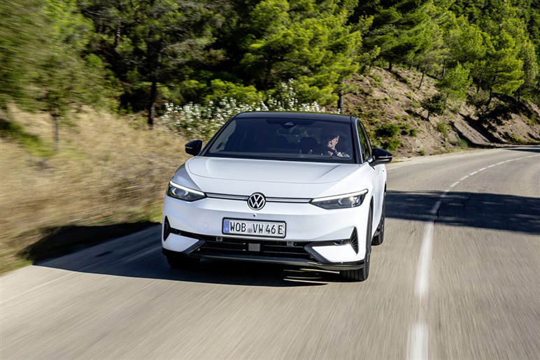 最高傑作のEV。「ID.7」は900超えだが久しぶりにVWらしい良さがあふれている！