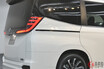 トヨタ新型「ノアヴォク」設定の「電動バックドア機能」だけじゃない!? ホンダ新型「ステップワゴン」日産「セレナ」 ミニバン3車種の異なるバックドアの特徴とは