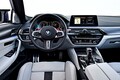 4WD＆トルコン8速AT採用の新型M5はハンドリング性能と乗り心地で群を抜く