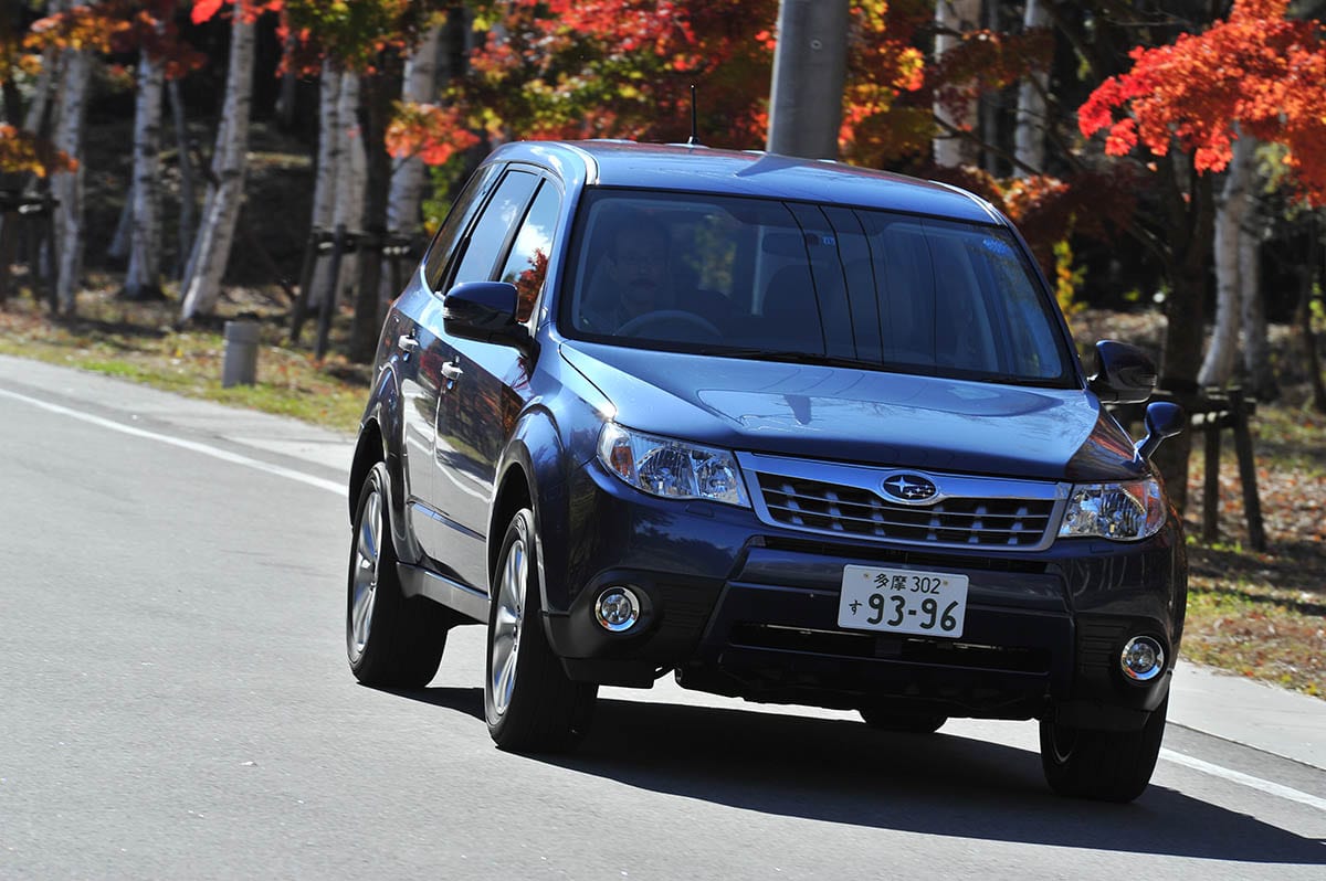 スバル フォレスター 10年10月 11年8月 中古車選びに役立つ 当時モノ 新車レビュー 試乗記 スタイルワゴン ドレスアップナビ 自動車情報サイト 新車 中古車 Carview