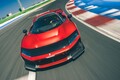 フェラーリF80（2）　パフォーマンス追求V6 HVの「正解」　歴代以上の壮大な感動はあるか？